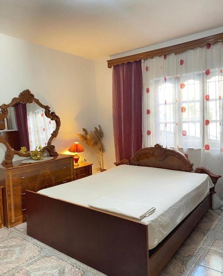 Roeli'S Guest House Pogradec Buitenkant foto