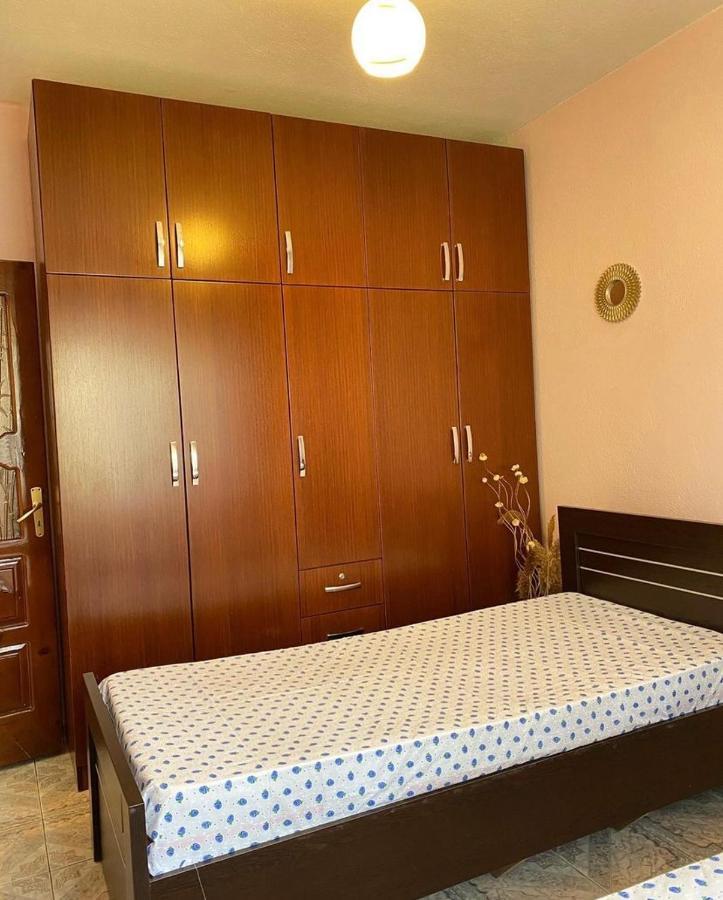 Roeli'S Guest House Pogradec Buitenkant foto